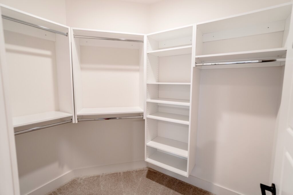 Real Estate Photography Apartment Houston large closets