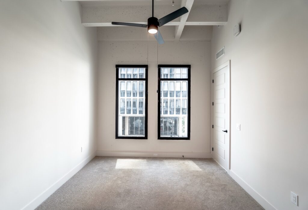 Real Estate Photography Apartment Houston guest bedroom 